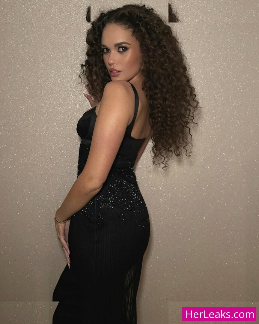Madison Pettis - Image 54