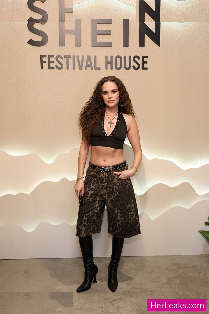 Madison Pettis - Image 46