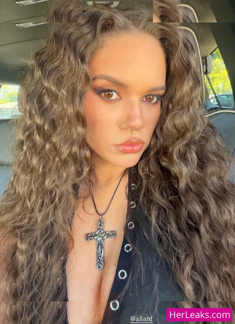 Madison Pettis - Image 36