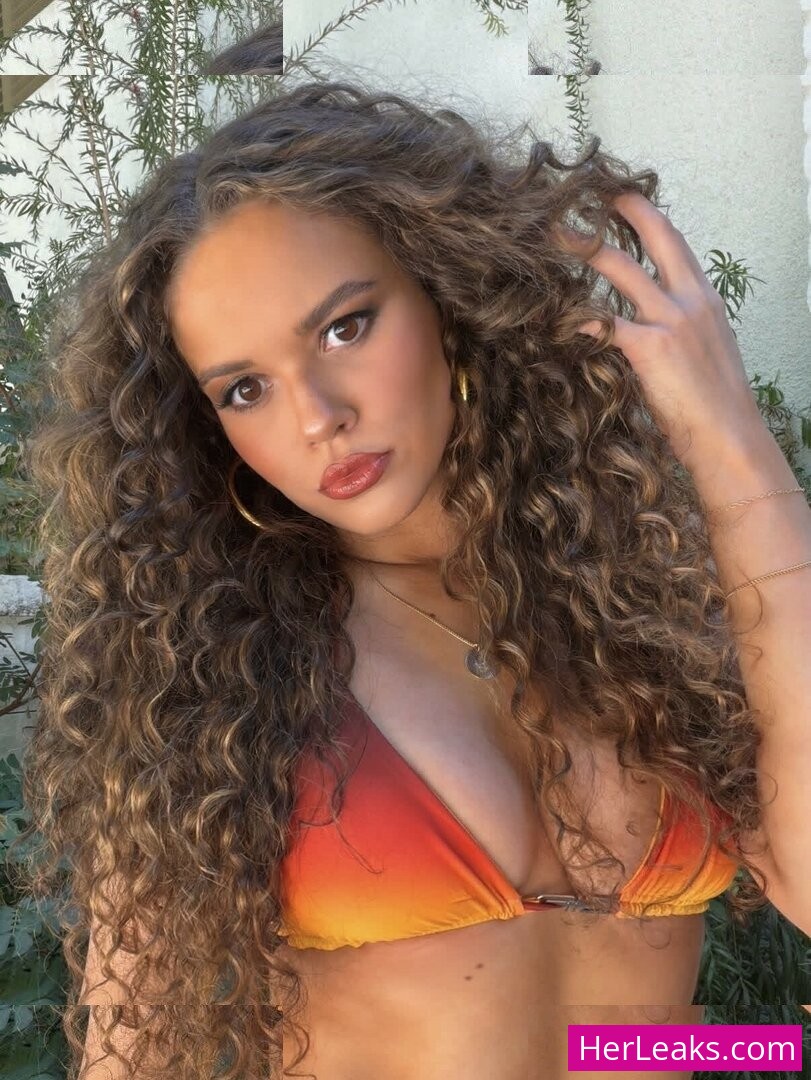 Madison Pettis - Image 21