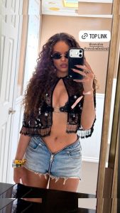 Madison Pettis - Image 6