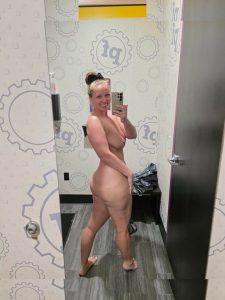 Mandycakes - Image 30