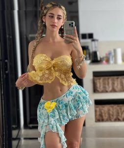 Mariam Olivera - Image 125