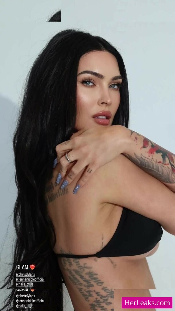 Megan Fox - Image 186