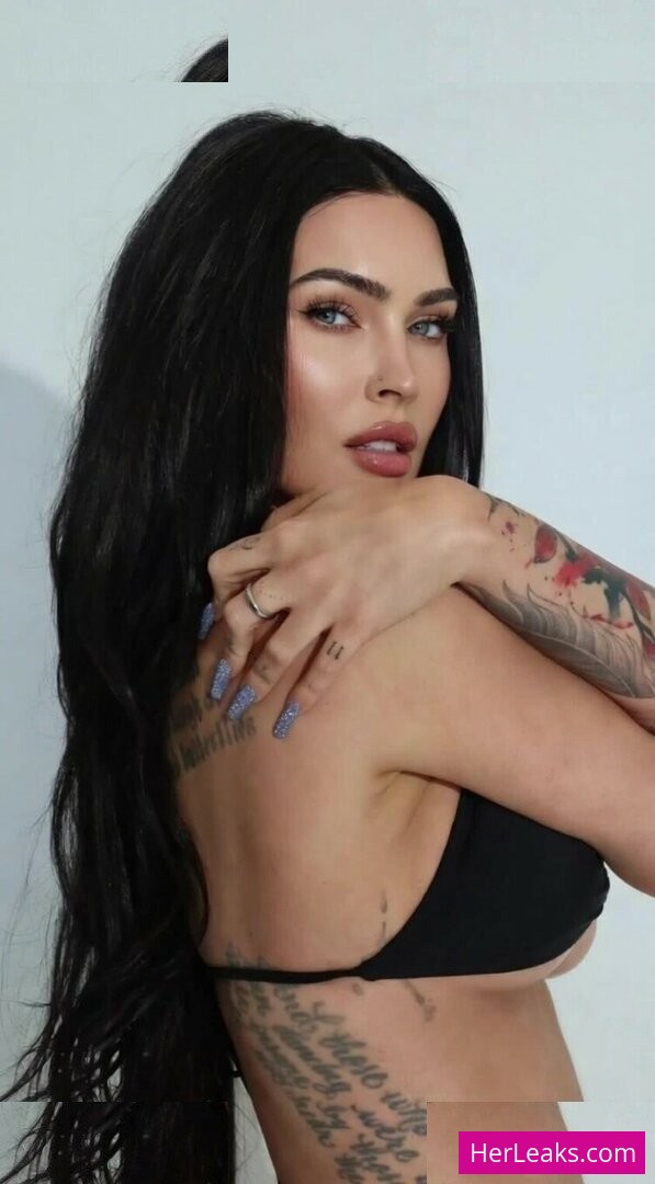 Megan Fox - Image 185