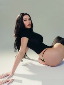 Megan Fox - Image 184