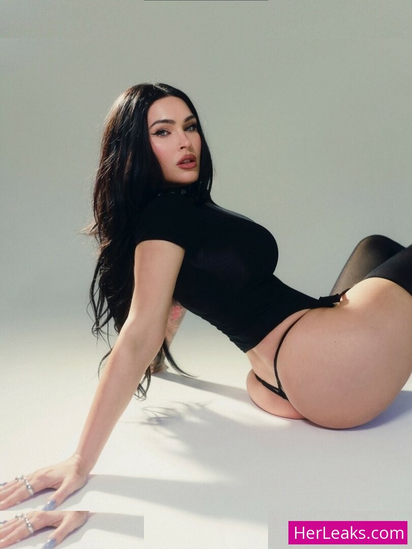 Megan Fox - Image 184