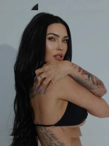 Megan Fox - Image 182