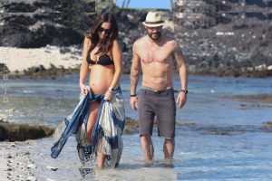 Megan Fox - Image 154