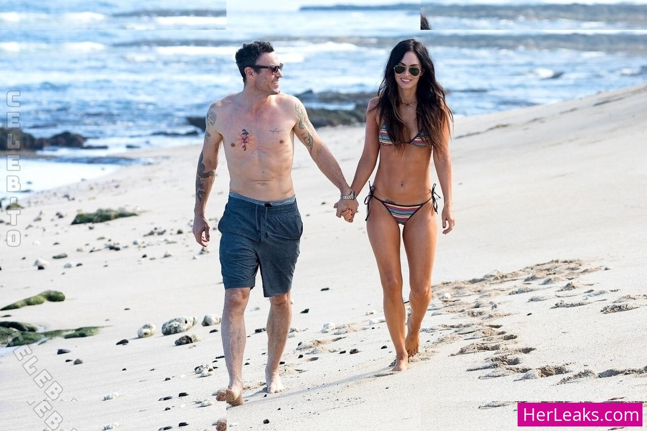 Megan Fox - Image 118