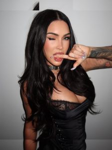 Megan Fox - Image 92