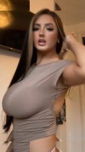 Megan Lane - Image 13