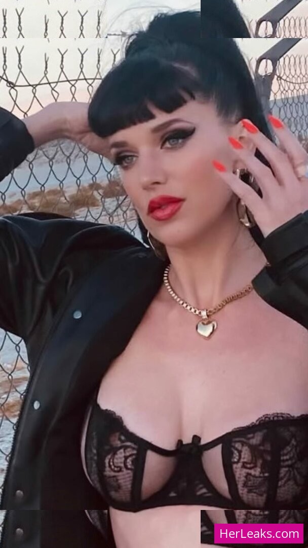Megan Louise - Image 187