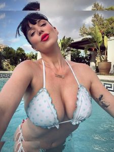 Megan Louise - Image 172