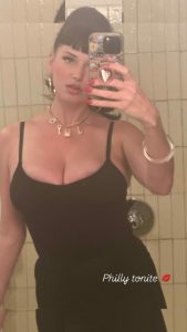 Megan Louise - Image 126