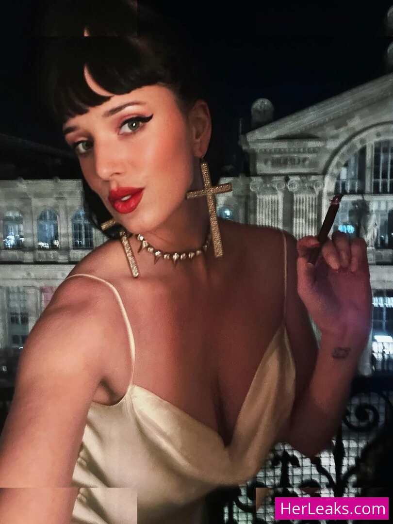 Megan Louise - Image 63