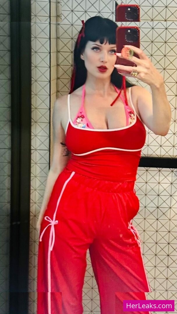 Megan Louise - Image 58