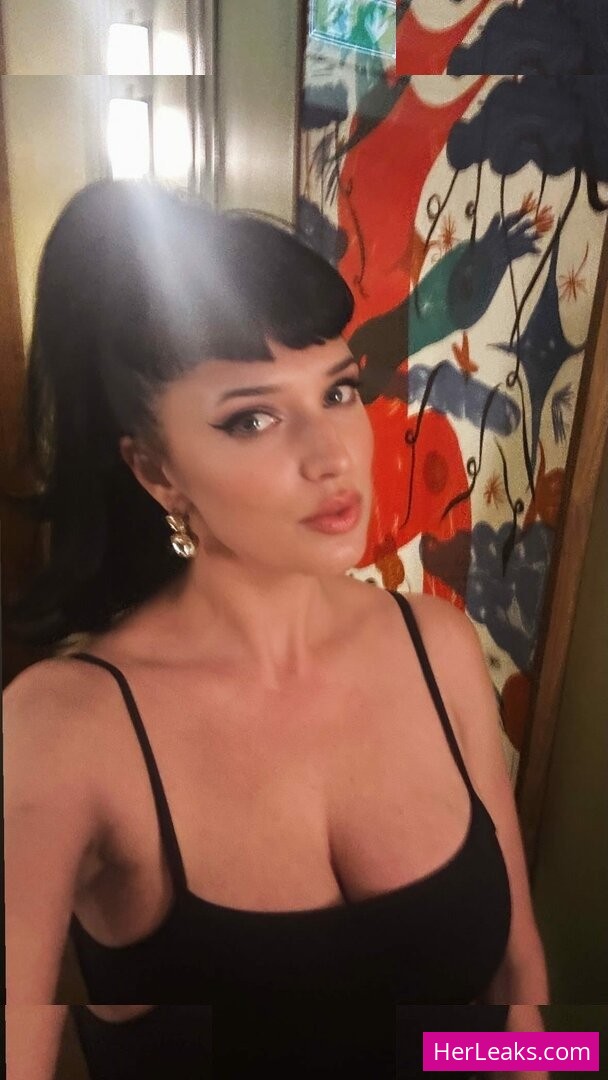 Megan Louise - Image 56
