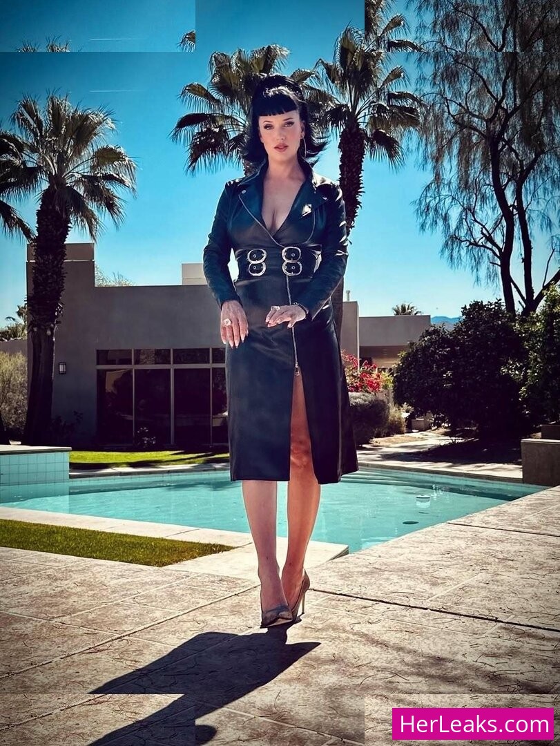 Megan Louise - Image 49