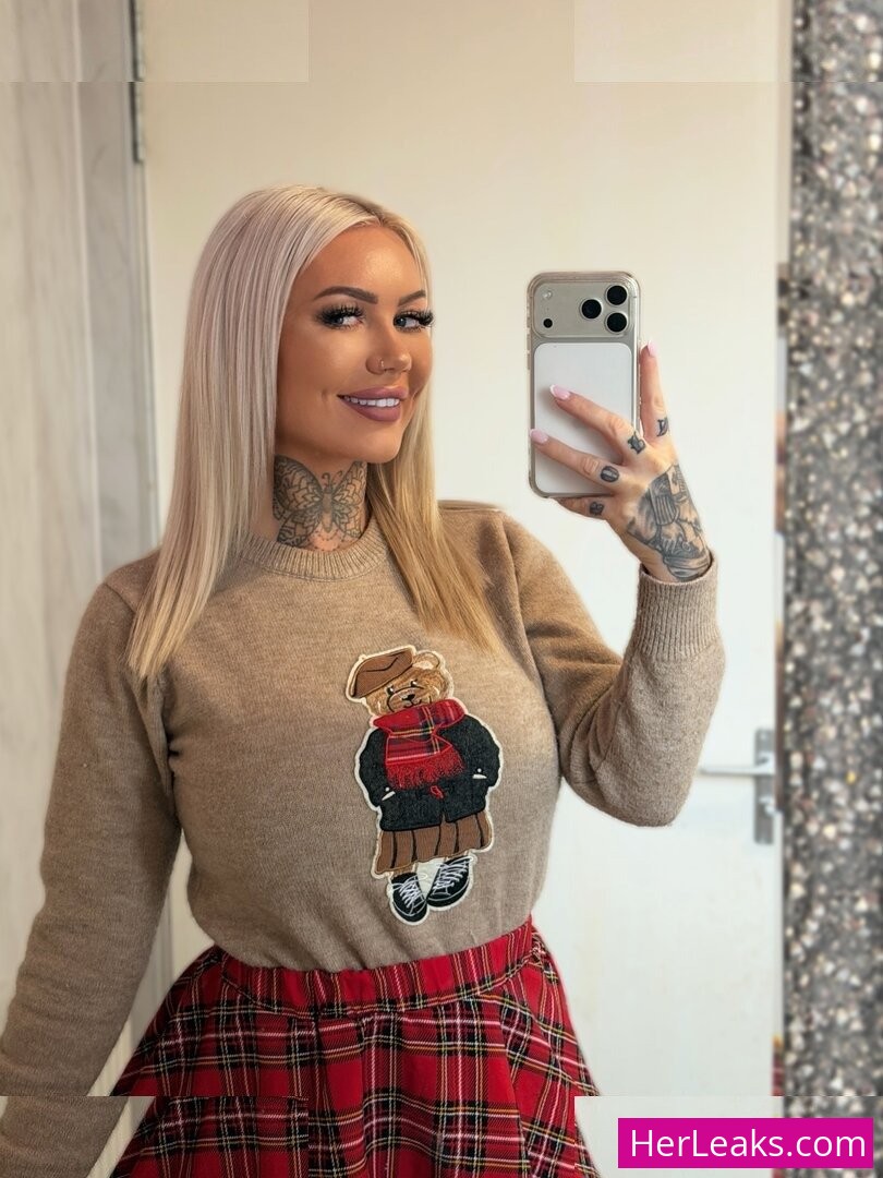 Megan Louise - Image 19
