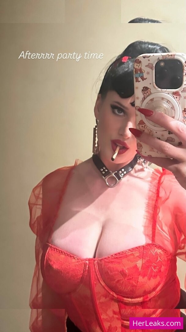 Megan Louise - Image 13