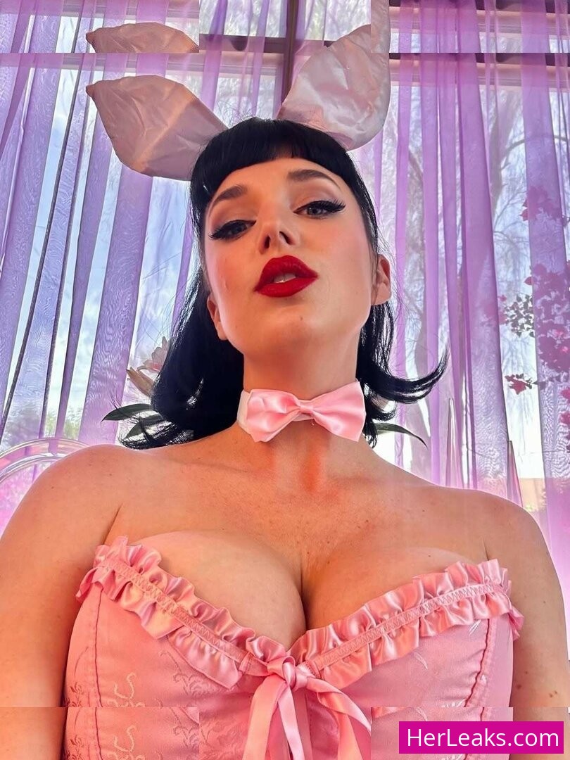 Megan Louise - Image 12