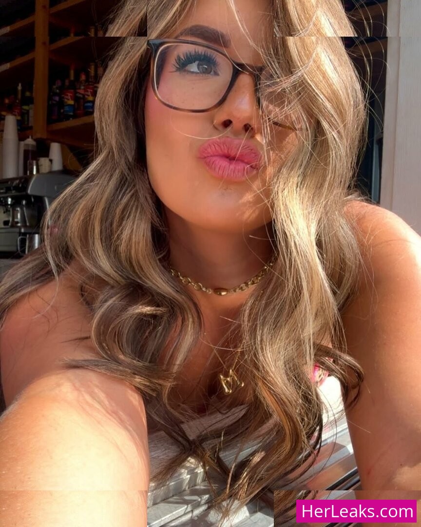 Meghan Márquez - Image 83