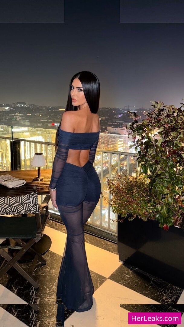 Melania Puntas - Image 180