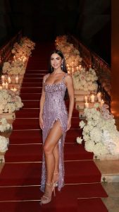 Melania Puntas - Image 167