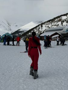 Melania Puntas - Image 105