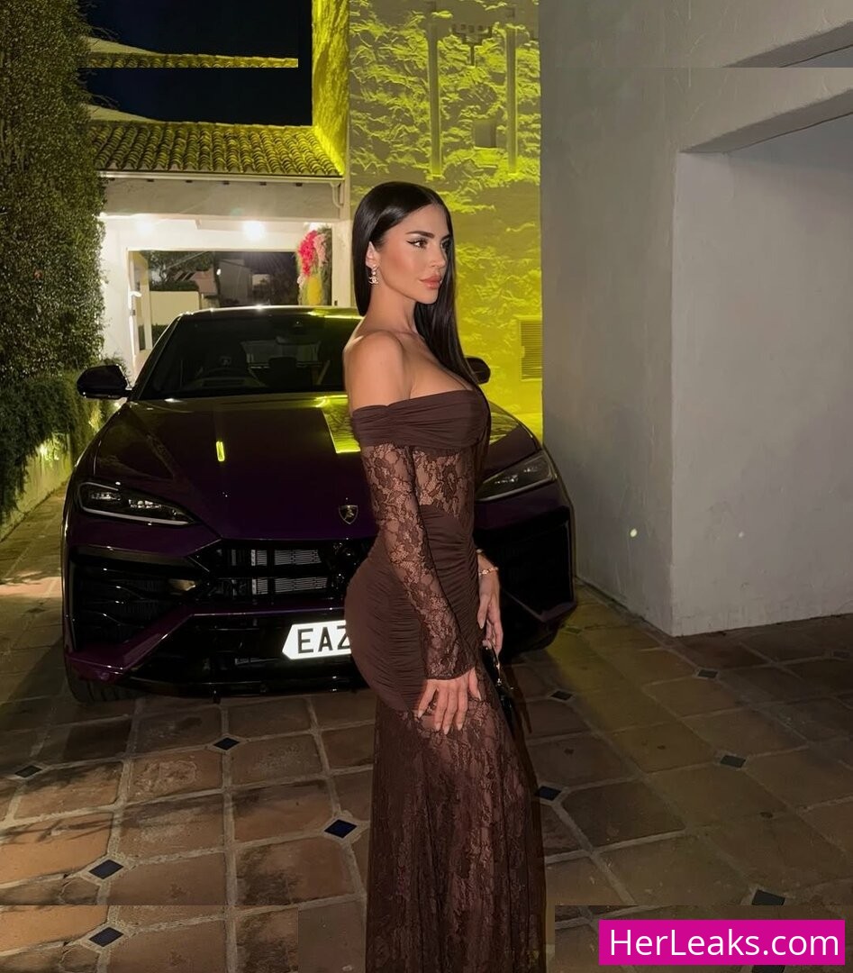 Melania Puntas - Image 77