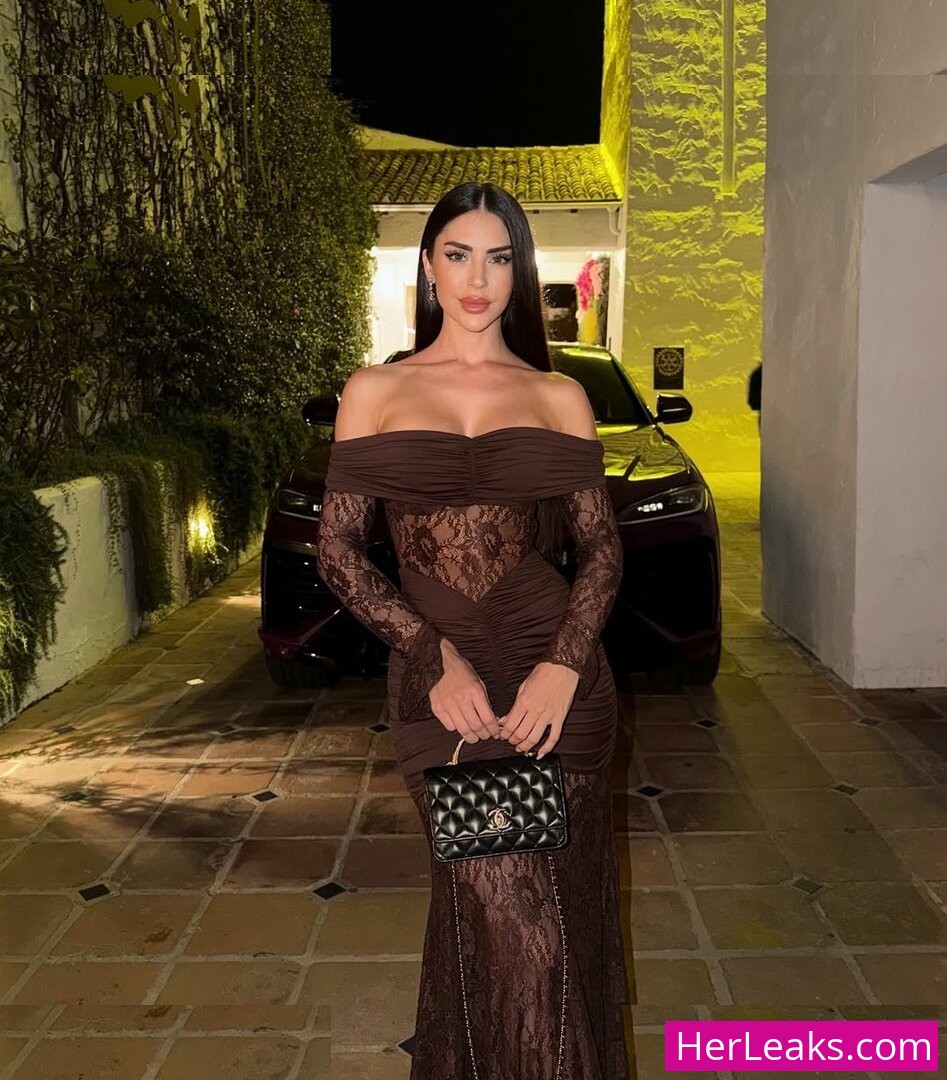 Melania Puntas - Image 76