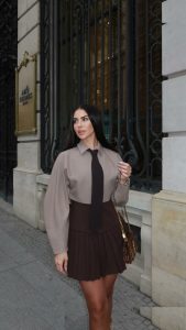 Melania Puntas - Image 63