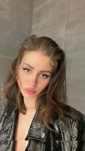 Mia Stone - Image 3