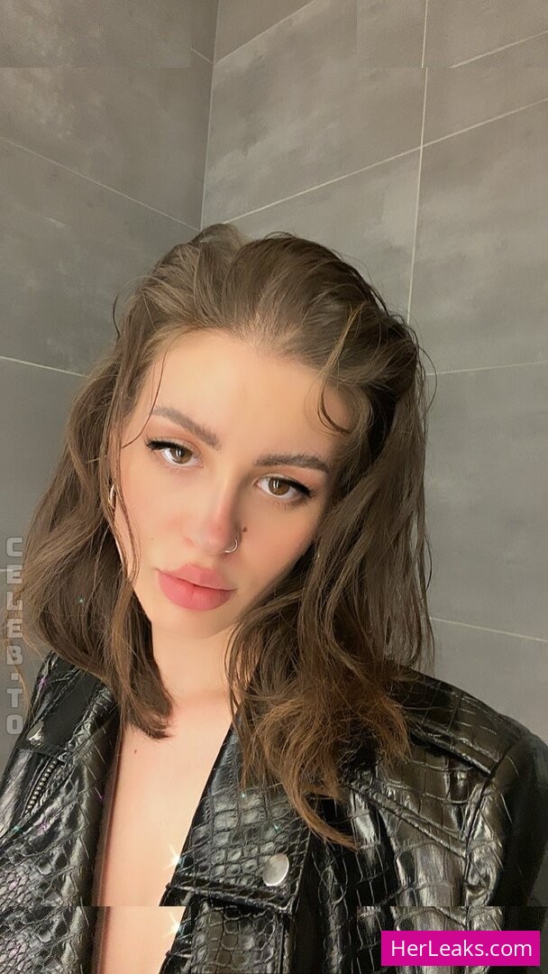 Mia Stone - Image 3