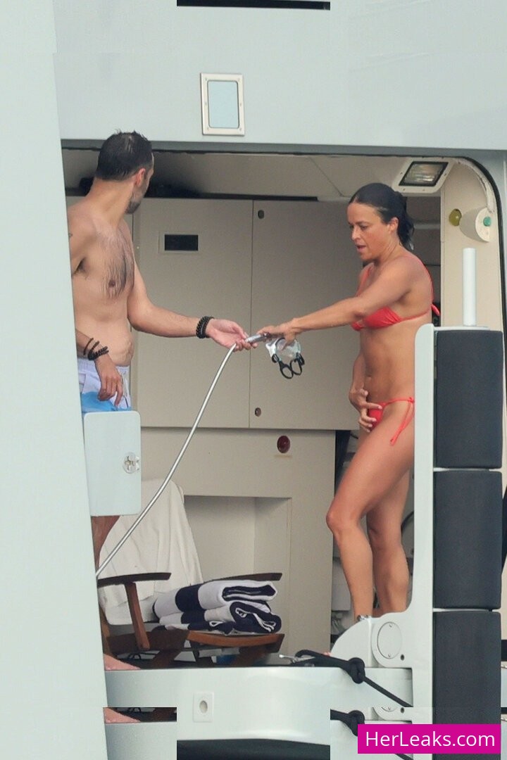 Michelle Rodriguez - Image 179