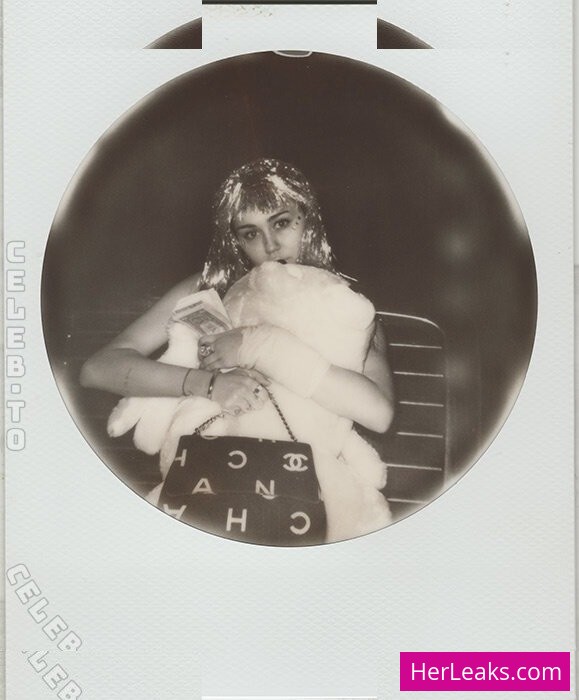 Miley Cyrus - Image 178