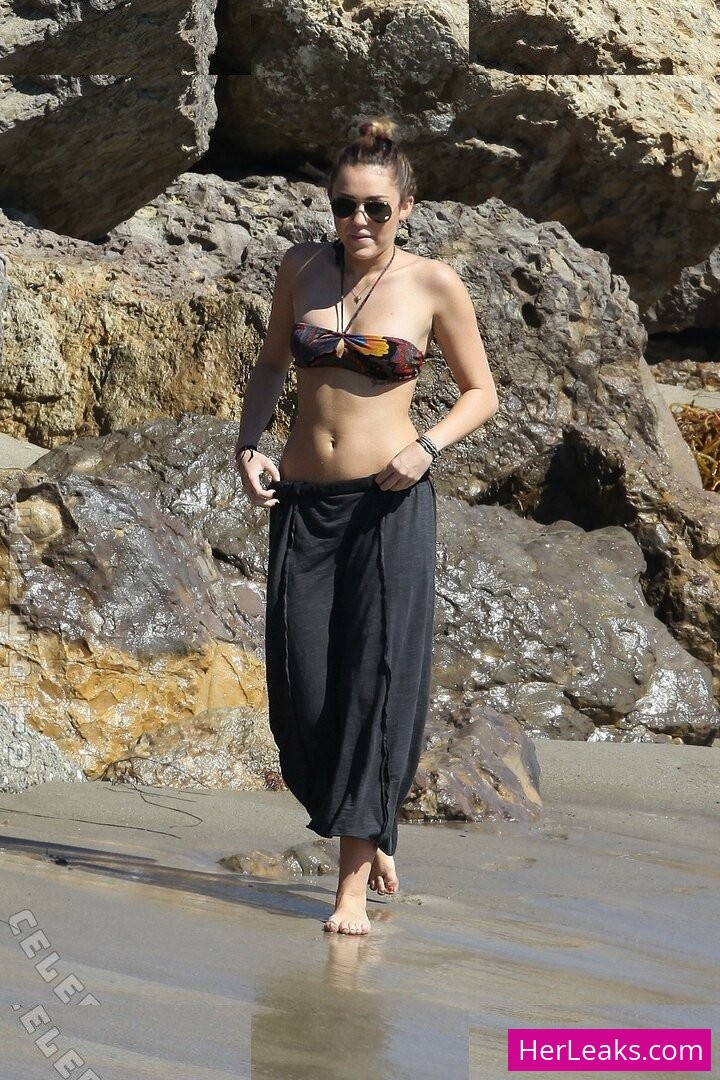 Miley Cyrus - Image 153