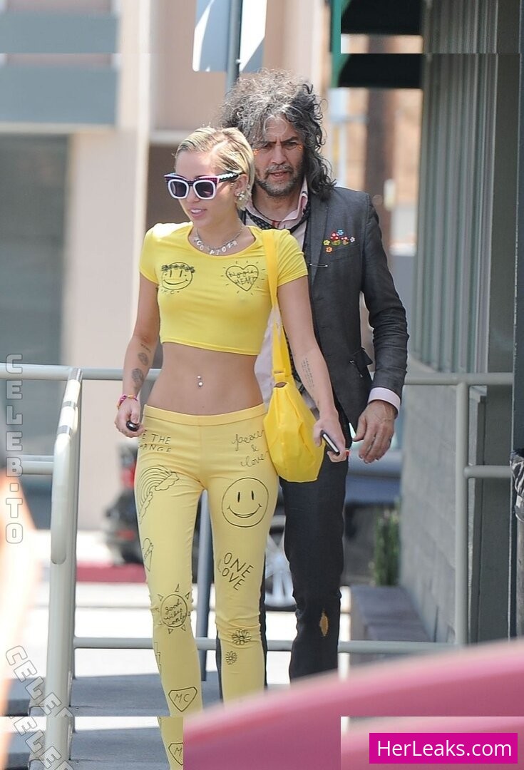 Miley Cyrus - Image 132