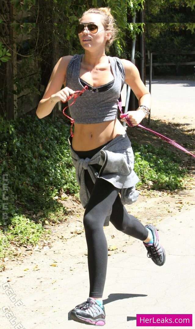 Miley Cyrus - Image 107