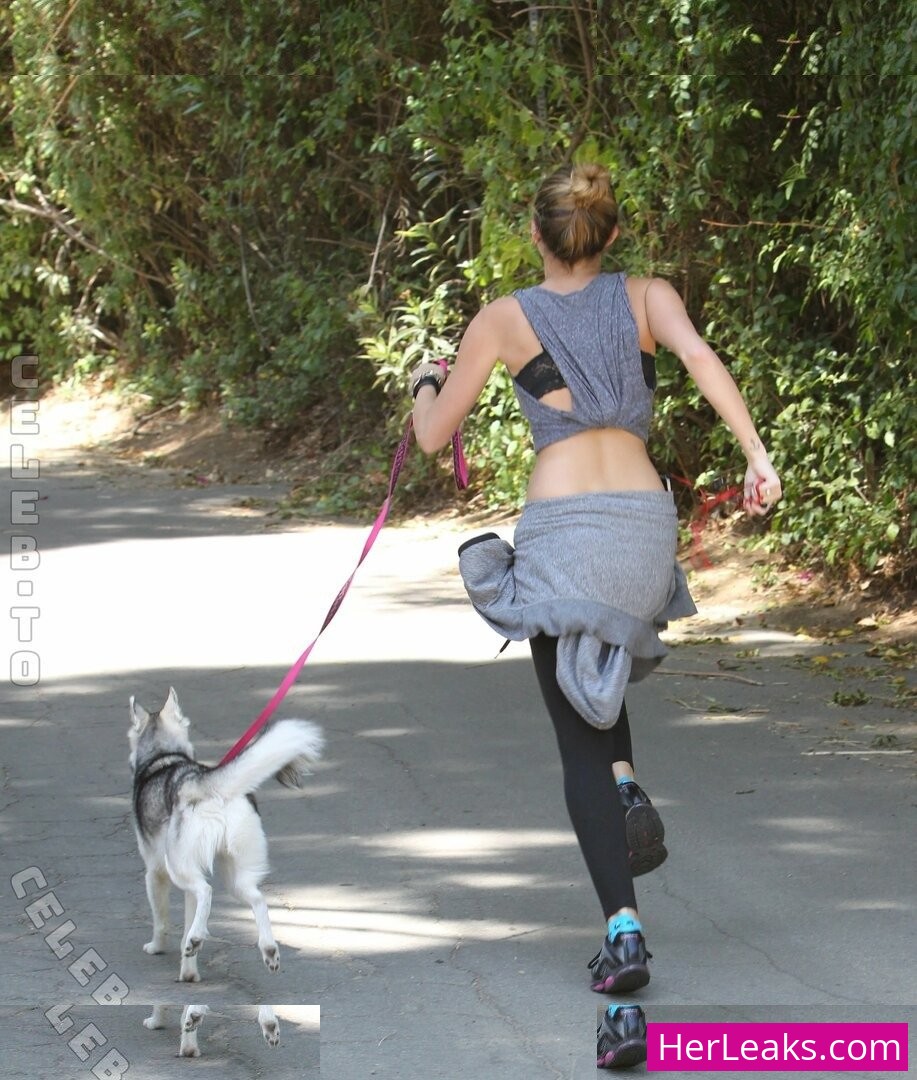 Miley Cyrus - Image 95