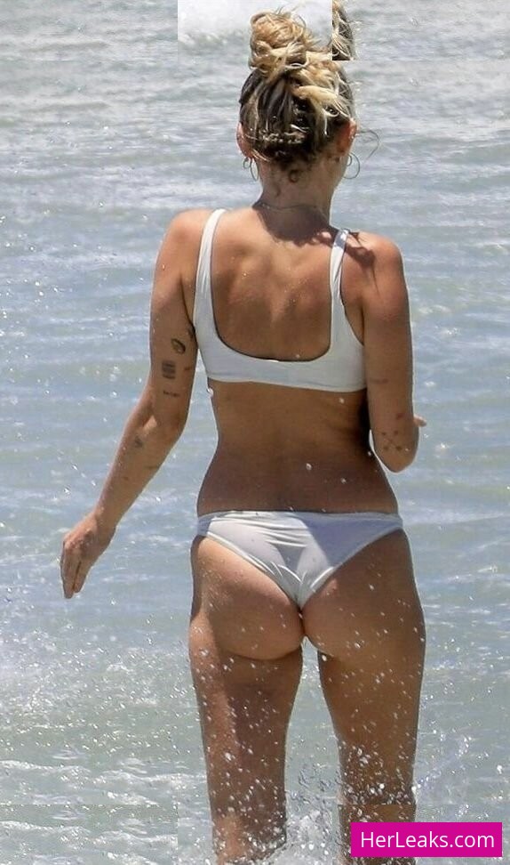 Miley Cyrus - Image 72