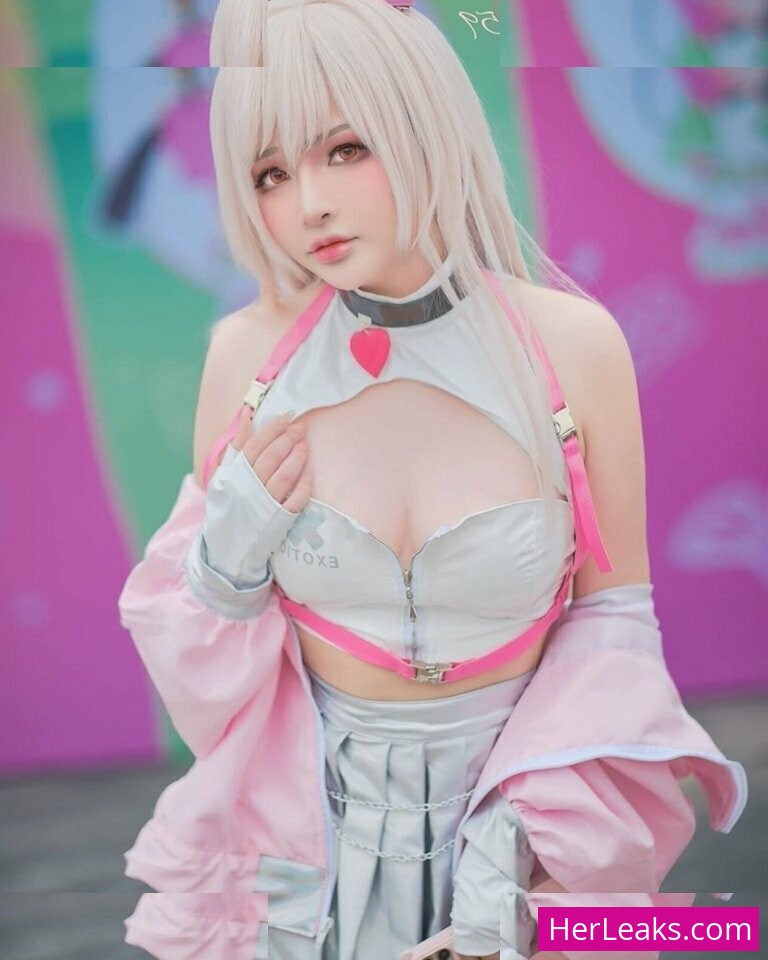 MiMi Chan - Image 143