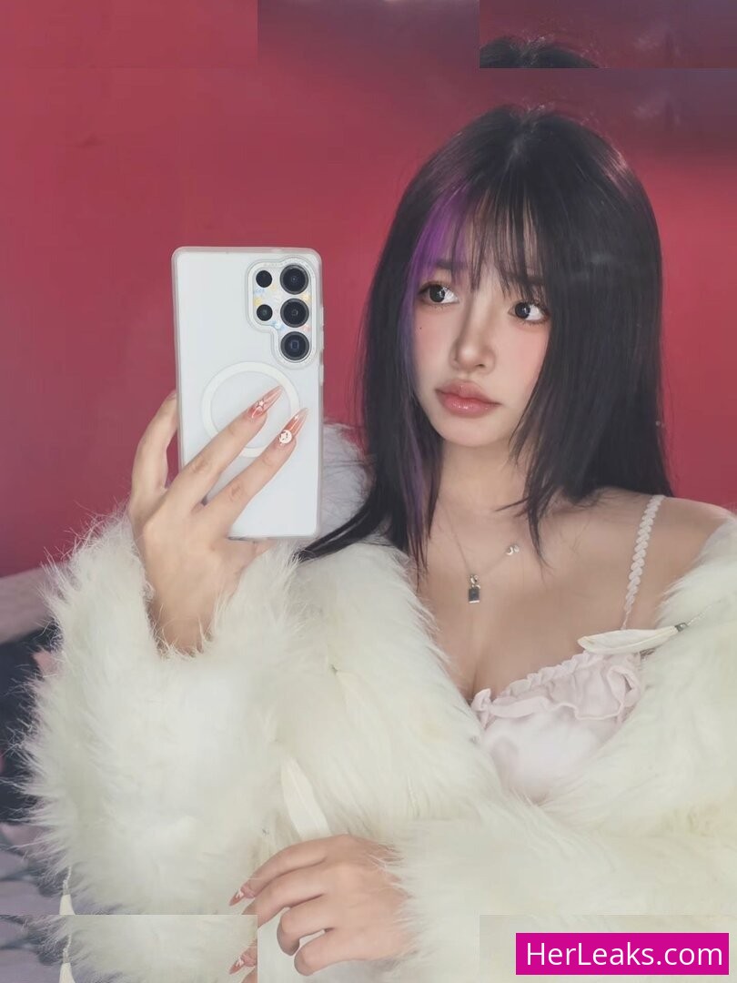 MiMi Chan - Image 117