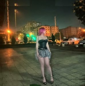 MiMi Chan - Image 110