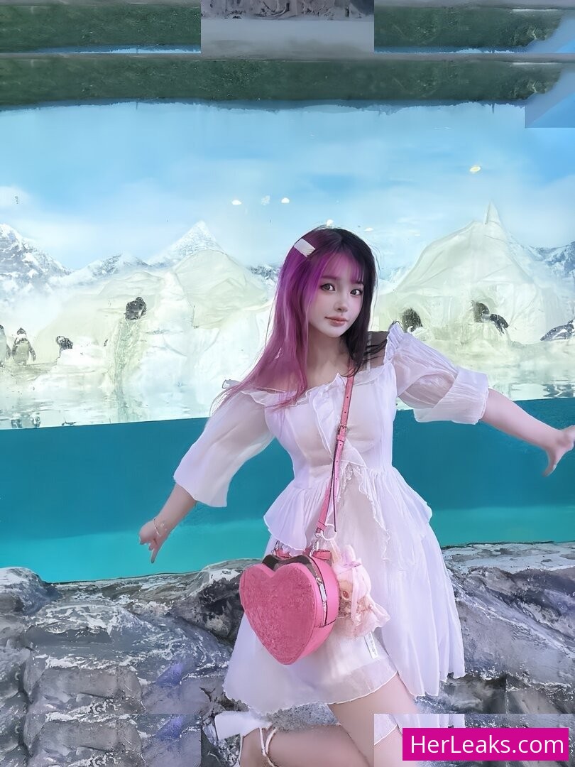 MiMi Chan - Image 84