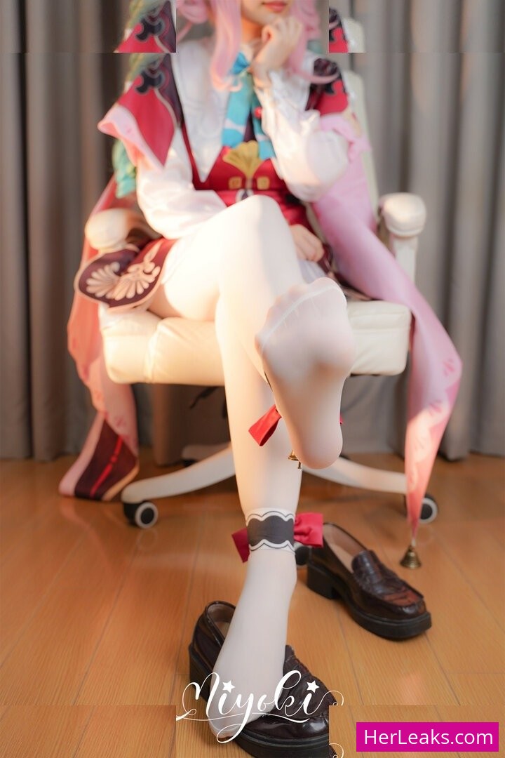 Misaki Suzuki - Image 24