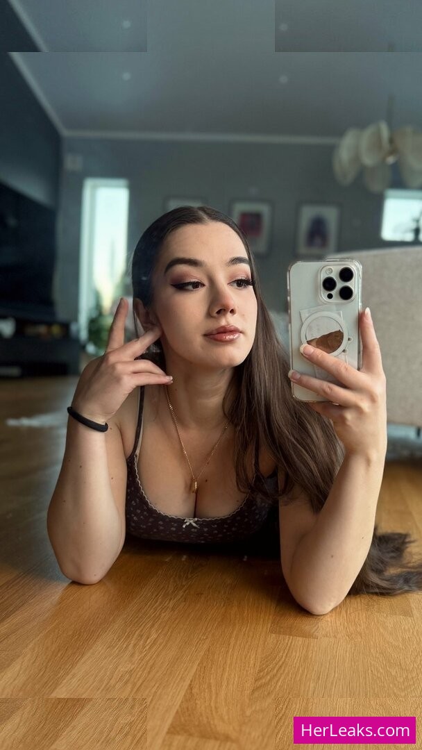 Miss Mikkaa - Image 108