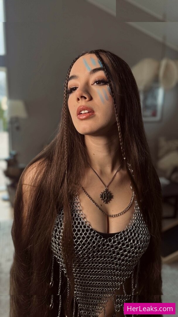 Miss Mikkaa - Image 8