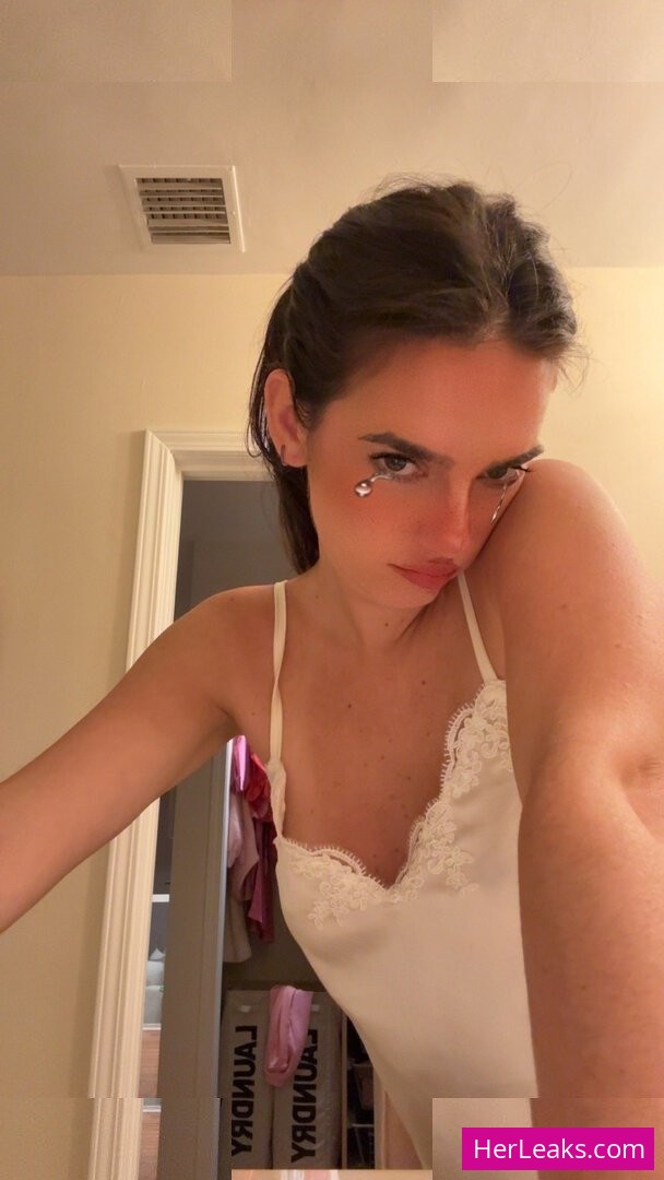 Natalie Mariduena - Image 69